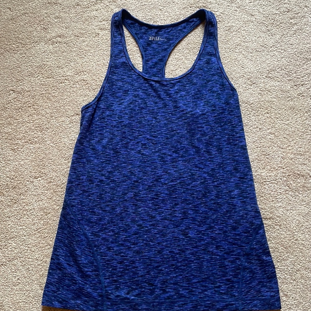 Zella tank